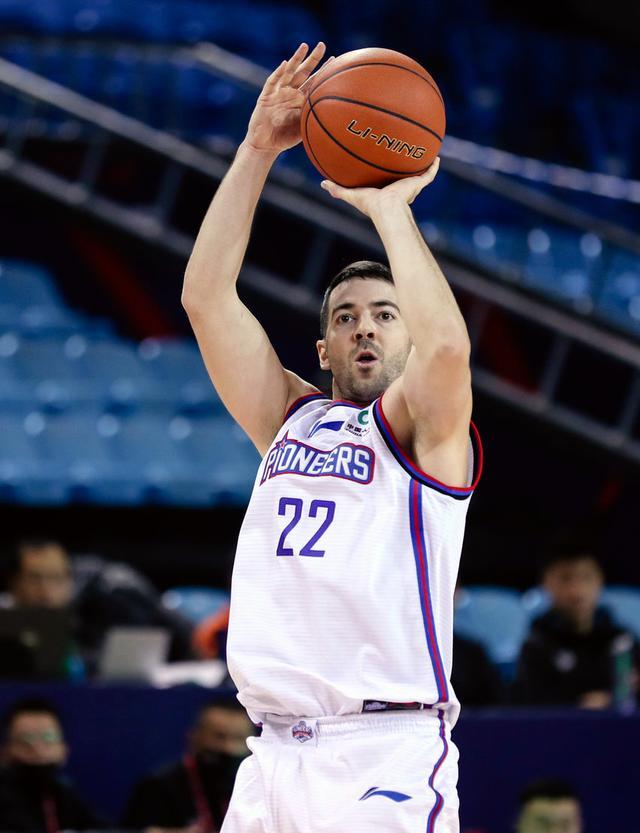 巴塞罗那内部会议纪要流出：赛前扳平良机，CBA季后赛使命明确，高层口径保持一致(巴塞罗那1819赛季荣誉)-开云app下载